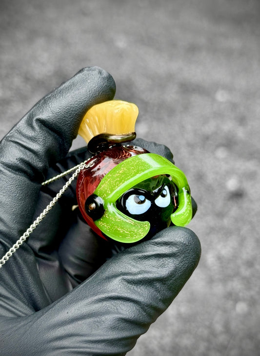 Marvin Pendant