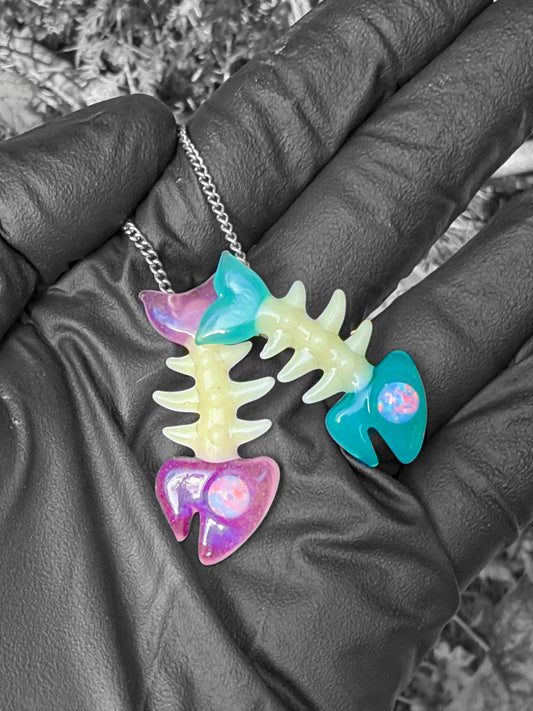 Catch O' The Day Opal Eye Pendant