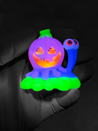 SpongeBob Gary Halloween Chillum (UV)